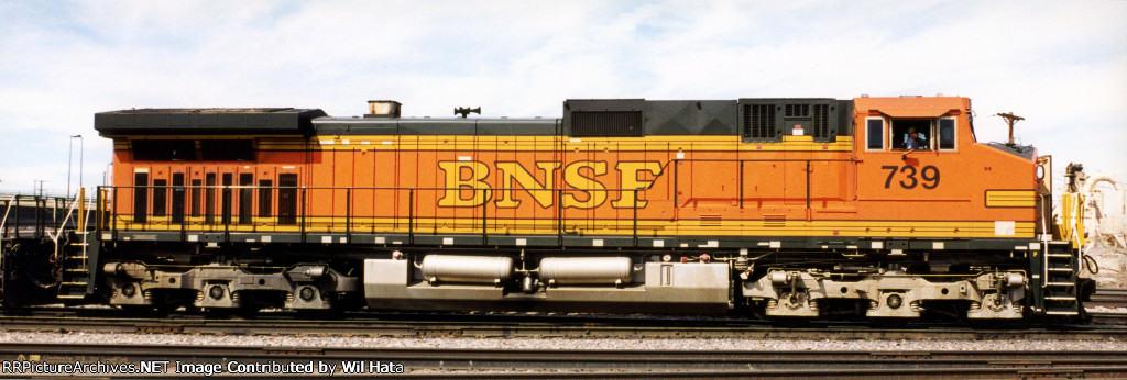 BNSF C44-9W 739